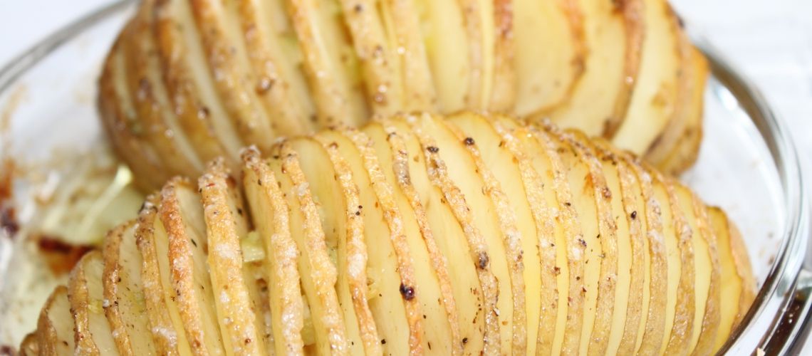 Patatas hasselback