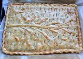 Empanada de bonito casera
