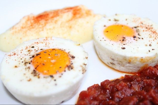 Huevos al baño maria