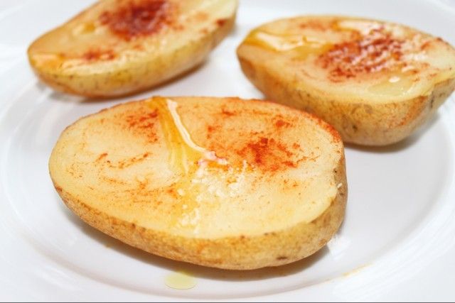 Patatas asadas al pimentón