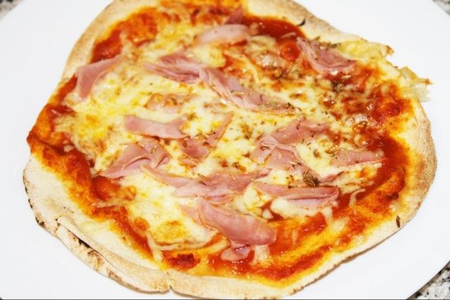 Pizza individual de jamon