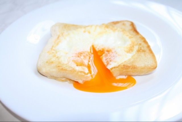 Sandwich de huevo frito