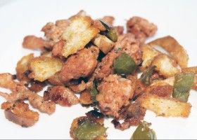 Migas con picadillo de chorizo