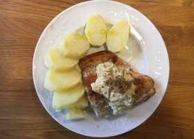Pescado con Salsa de Trufa y almendras